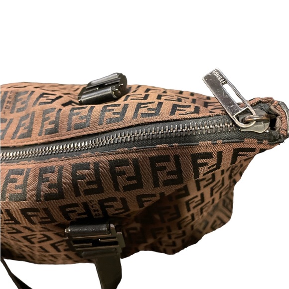 Fendi Zucchino Zip Tote Bag - Picture 6 of 10